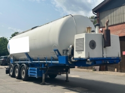 Feldbinder Kippsilo 45m³ mit Kompressor